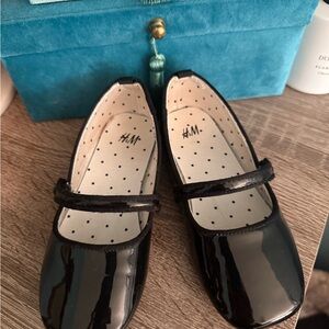 H&M Glossy Black Kids Dress Maryjane Shoes